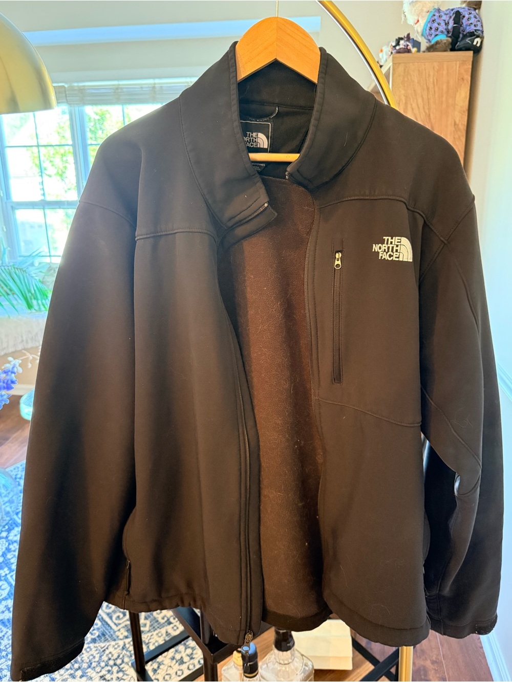The North Face Black Lightweight Jacket with Chest Pocket (Men’s)